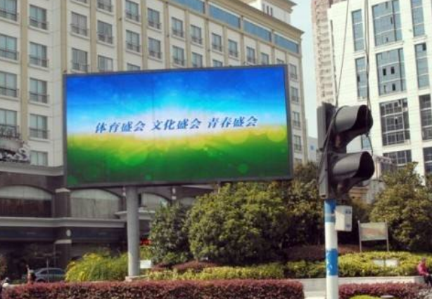 戶外全彩LED顯示屏具備以下幾點強大功能？